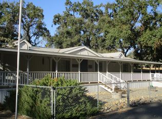 16561 E Trimmer Springs Rd, Sanger, CA 93657