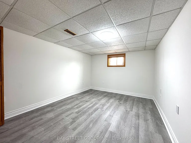 131 Allanford Rd — Photo 19