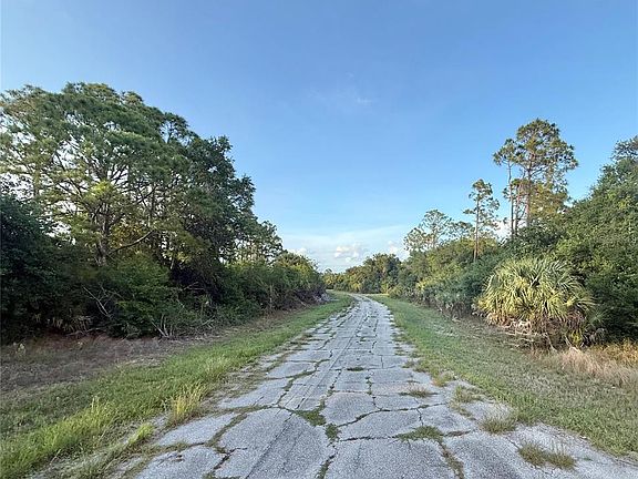 2nd image of Lot 24 HINSHAW AVENUE LOT 24