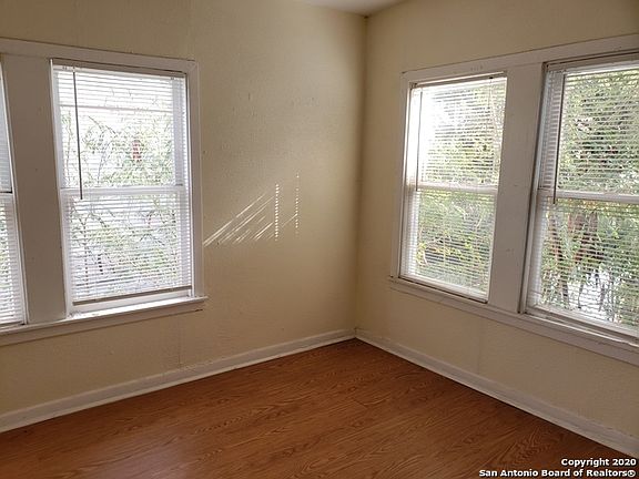 2nd image of 124 Arlington Ct APT 2