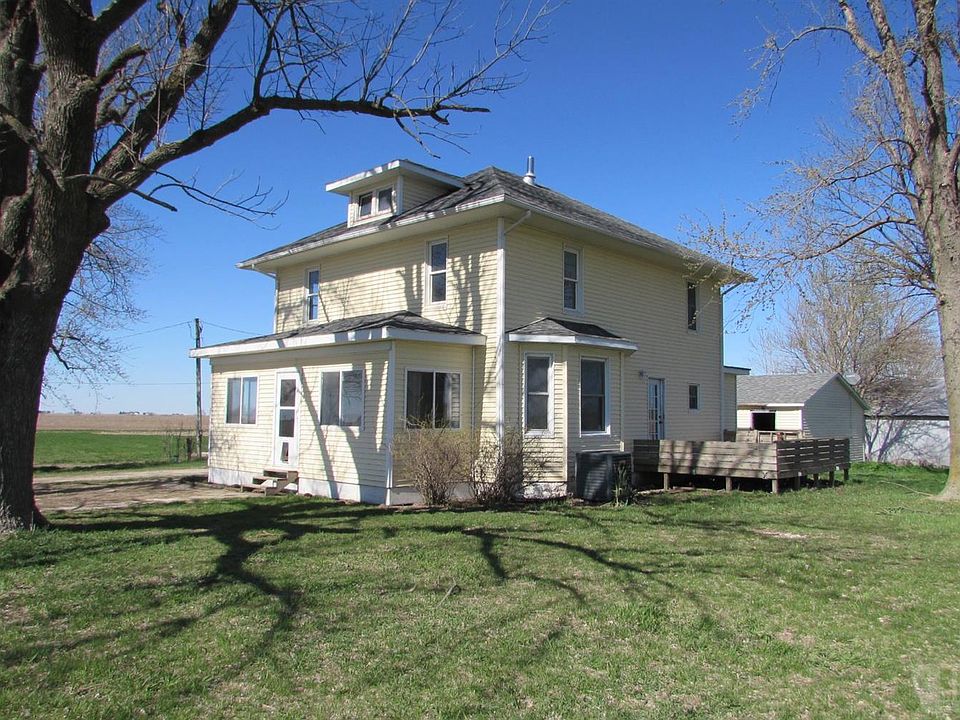 1st image of 2412 Oasis Ave