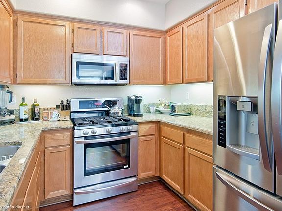 5th image of 10406 Scripps Poway Pkwy Unit 90