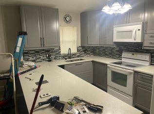 2219 10th St S, Saint Petersburg, FL 33705