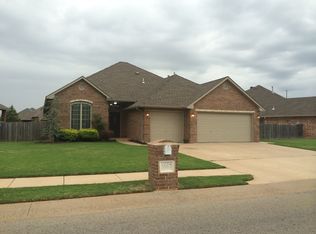 1663 Birchfield Dr, Edmond, OK 73012