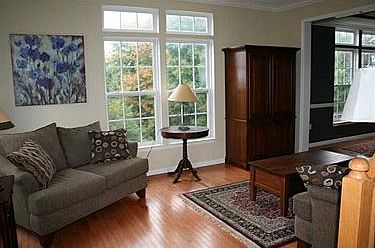 4th image of 316 Kenney Dr