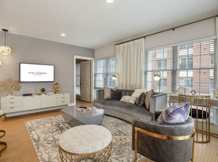 100 Park Plaza Dr #3403, Secaucus, NJ 07094