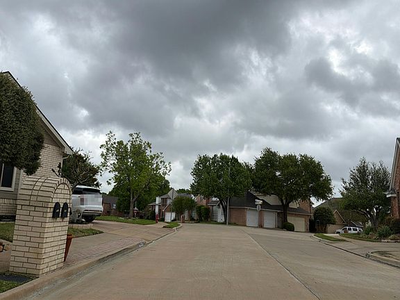 5th image of 2912 Matterhorn Dr
