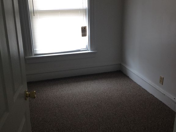 4th image of 1154 Market St #2