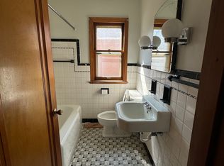 5723 W Keefe Ave #A, Milwaukee, WI 53216
