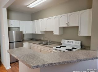 716 E Grayson St APT 3, San Antonio, TX 78208