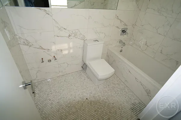 Rented by EXR | media 68