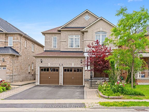 2nd image of 14 Dovehaven Cres