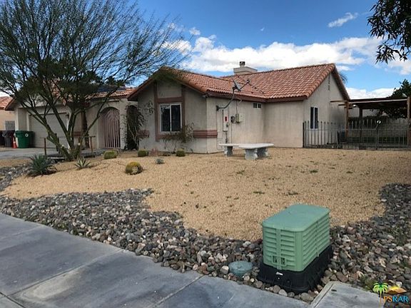 2nd image of 30706 Avenida Maravilla