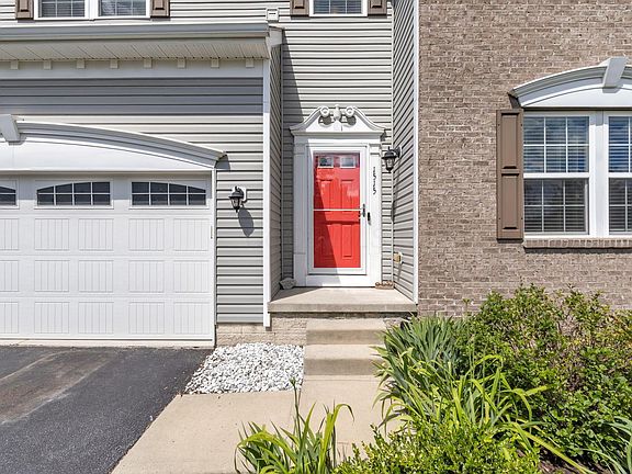 3rd image of 1515 Tamarac Dr