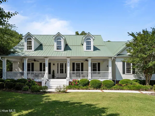 103 Low Country Court, Hampstead, NC 28443