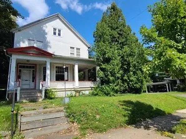 500 Thomas St #1, Stroudsburg, PA 18360