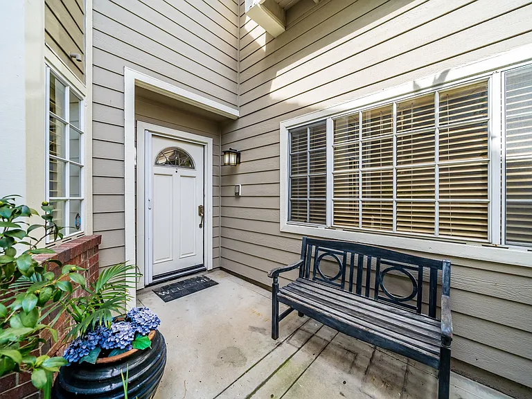 500 Stoneham Ct #102 — Photo 10