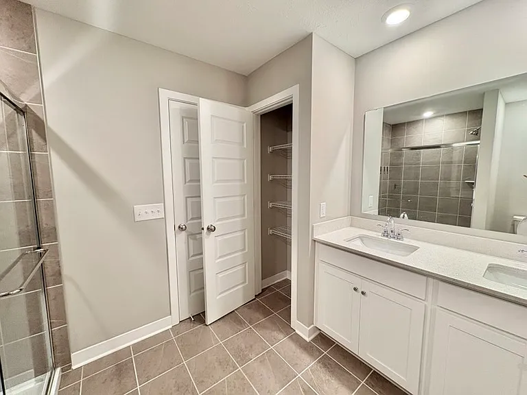 3694 Locust Dr — Photo 44