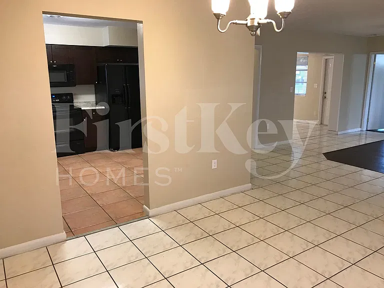 4896 NW 6th Ct — Photo 8