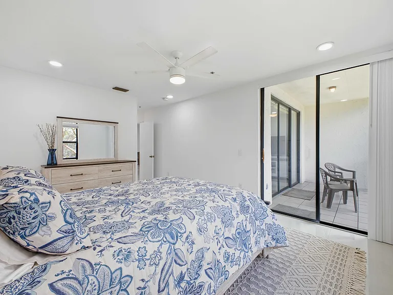 5157 Floria Way #J — Photo 25