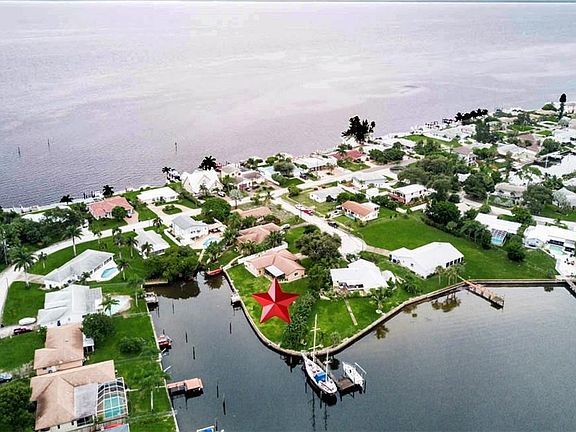 2nd image of 3357 Coquina Key Dr SE