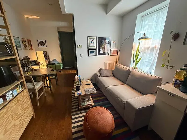 249 Powers St #2R — Photo 7