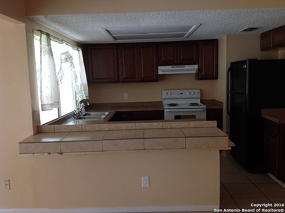 3rd image of 8730 Timberstone St