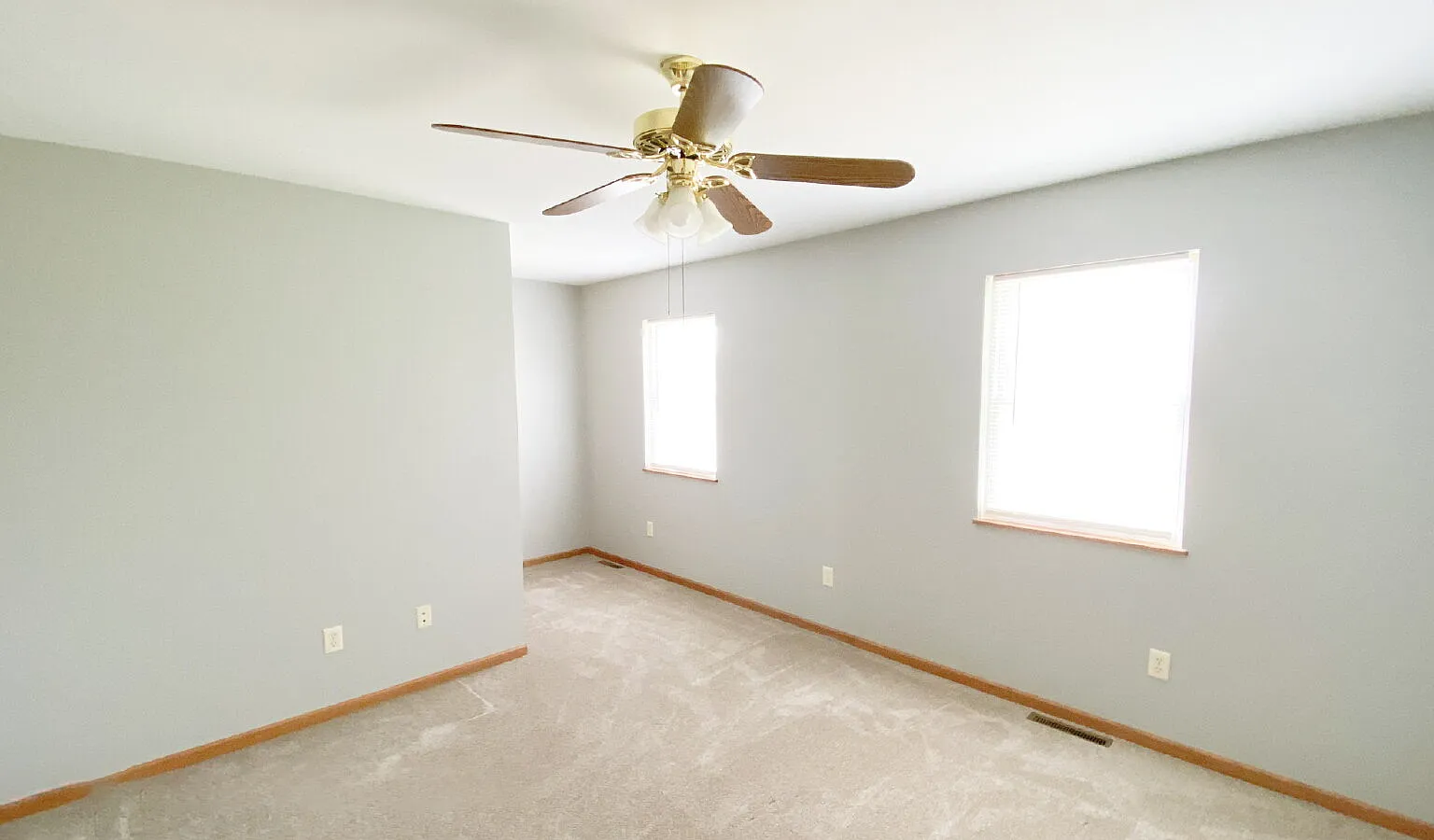 2 bed, 1.5 bath, $1,600 — Photo 3