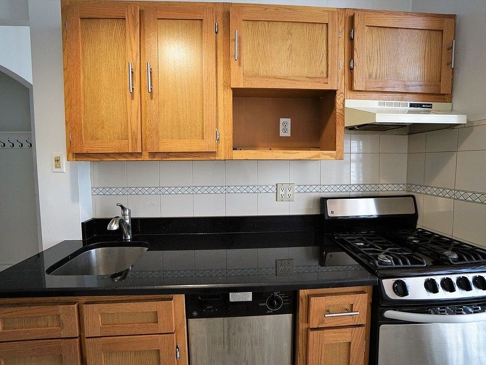 1st image of 509 E 77th St #5GF