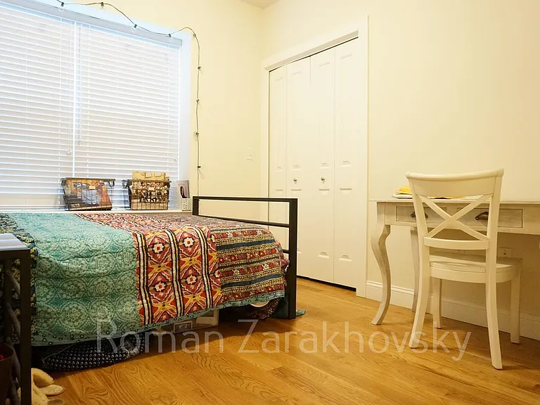 49 Kent St #2 — Photo 21