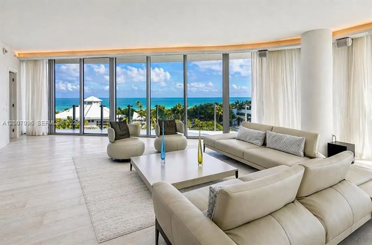 Building Photo - 1 Collins Avenue Cu #606