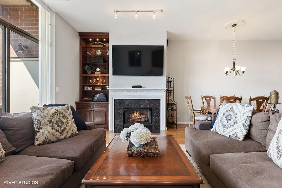 2 bed, 1500 sqft, $4,800 — Photo 4
