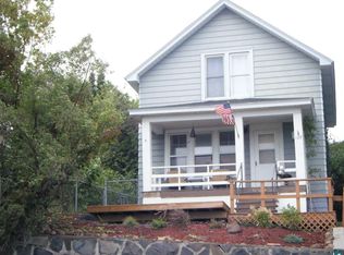129 E 7th St, Duluth, MN 55805