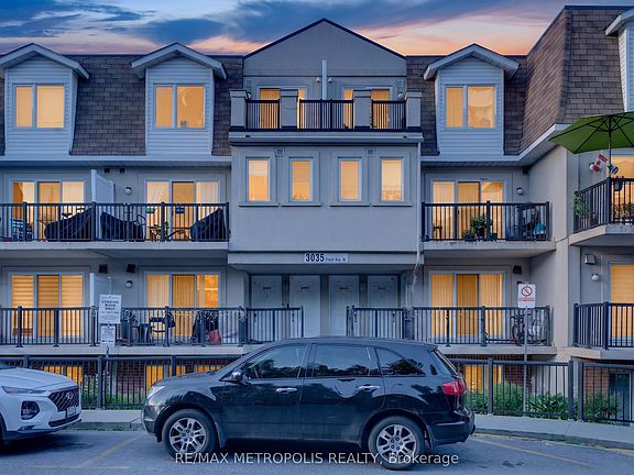 5th image of 3035 Finch Ave W #1003