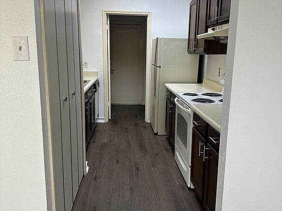 4th image of 13107 Feather Ridge Dr