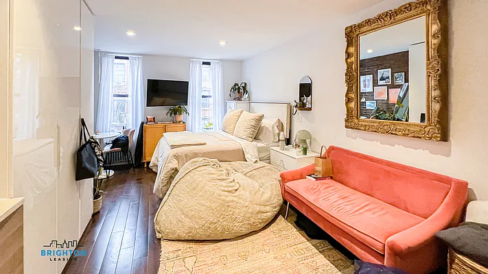 Rented by Brighton Management | media 1