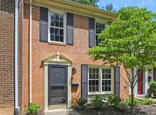 11876 Abercorn Ct, Reston, VA 20191