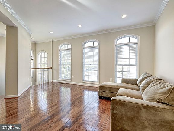 4th image of 2800 Wakewater Way