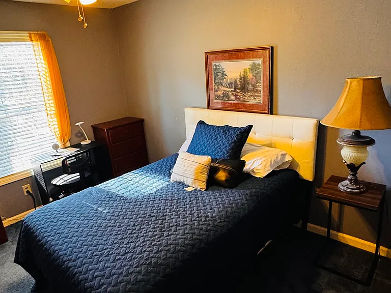 530 Barclay Ct #3 — Photo 9
