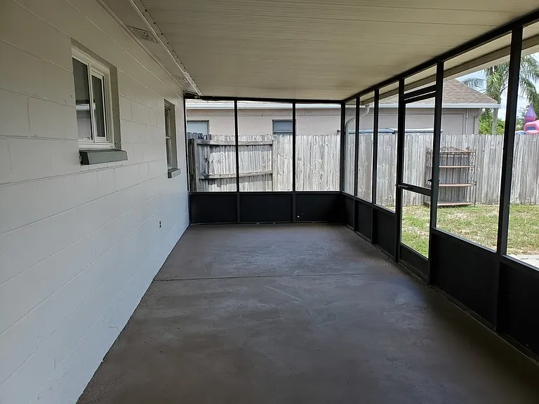 8402 Corney Dr — Photo 8