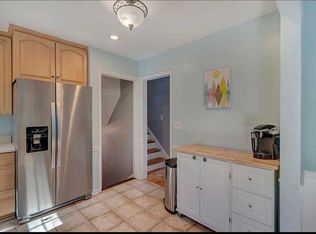 1113 Cottonwood Rd, Charlottesville, VA 22901