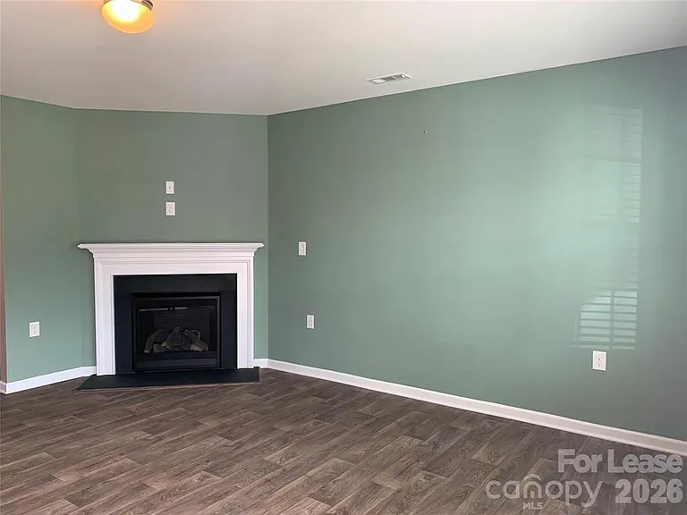 4265 Long Arrow Dr — Photo 27