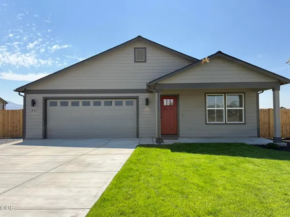 251 SE Peppermint Loop #6, Culver, OR 97734