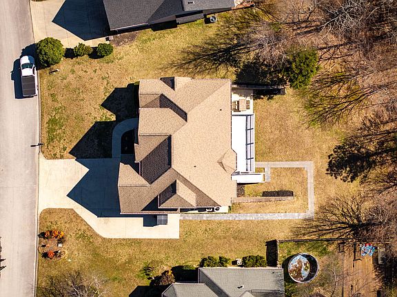 5th image of 5552 Jonquil Ln