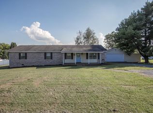 415 Wilson St, Greenbrier, TN 37073