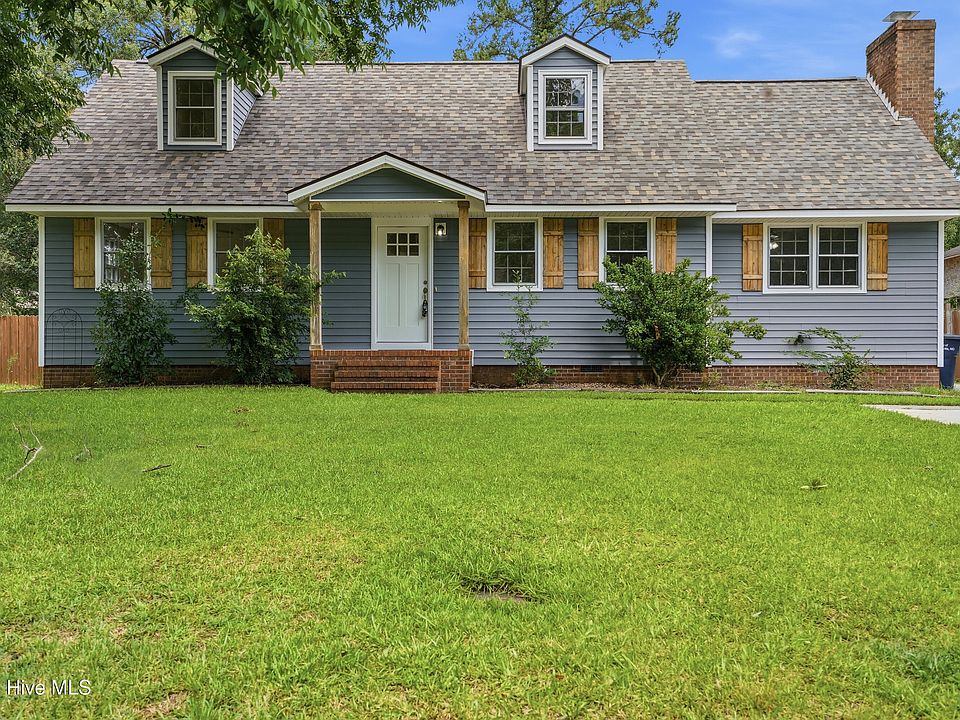 1st image of 118 Lionel Avenue