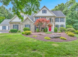 436 Larchmont Way, Mountain Top, PA 18707