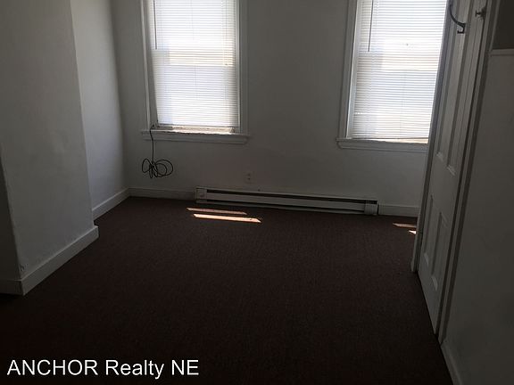 4th image of 259 E Tusculum St