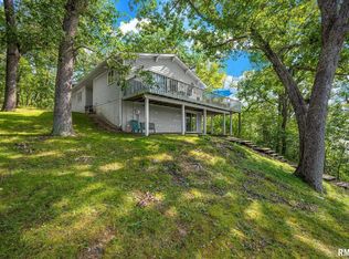 298 Red Oak Ct, Dahinda, IL 61428