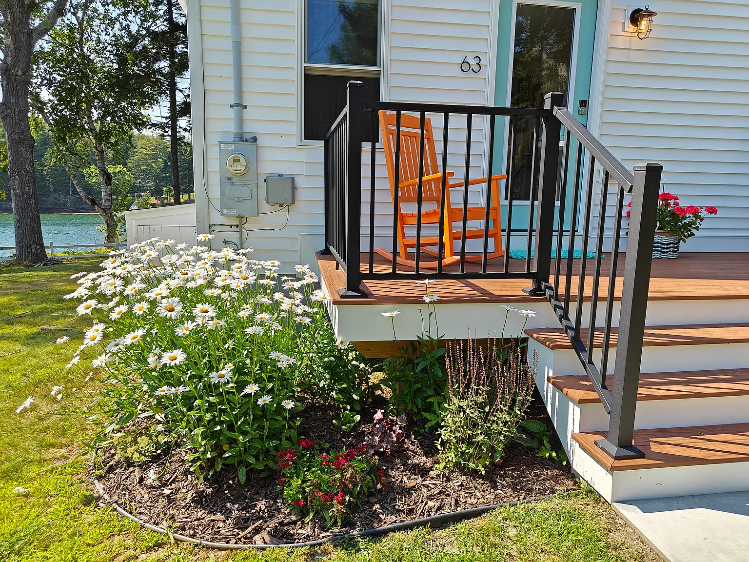 2 bed, 1050 sqft, $2,500 — Photo 2